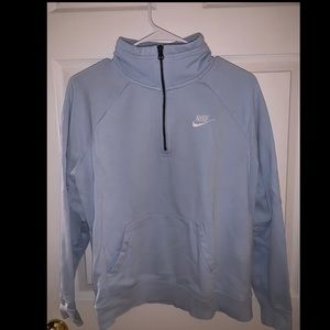 Cropped Nike Quarter Zip Pull Over